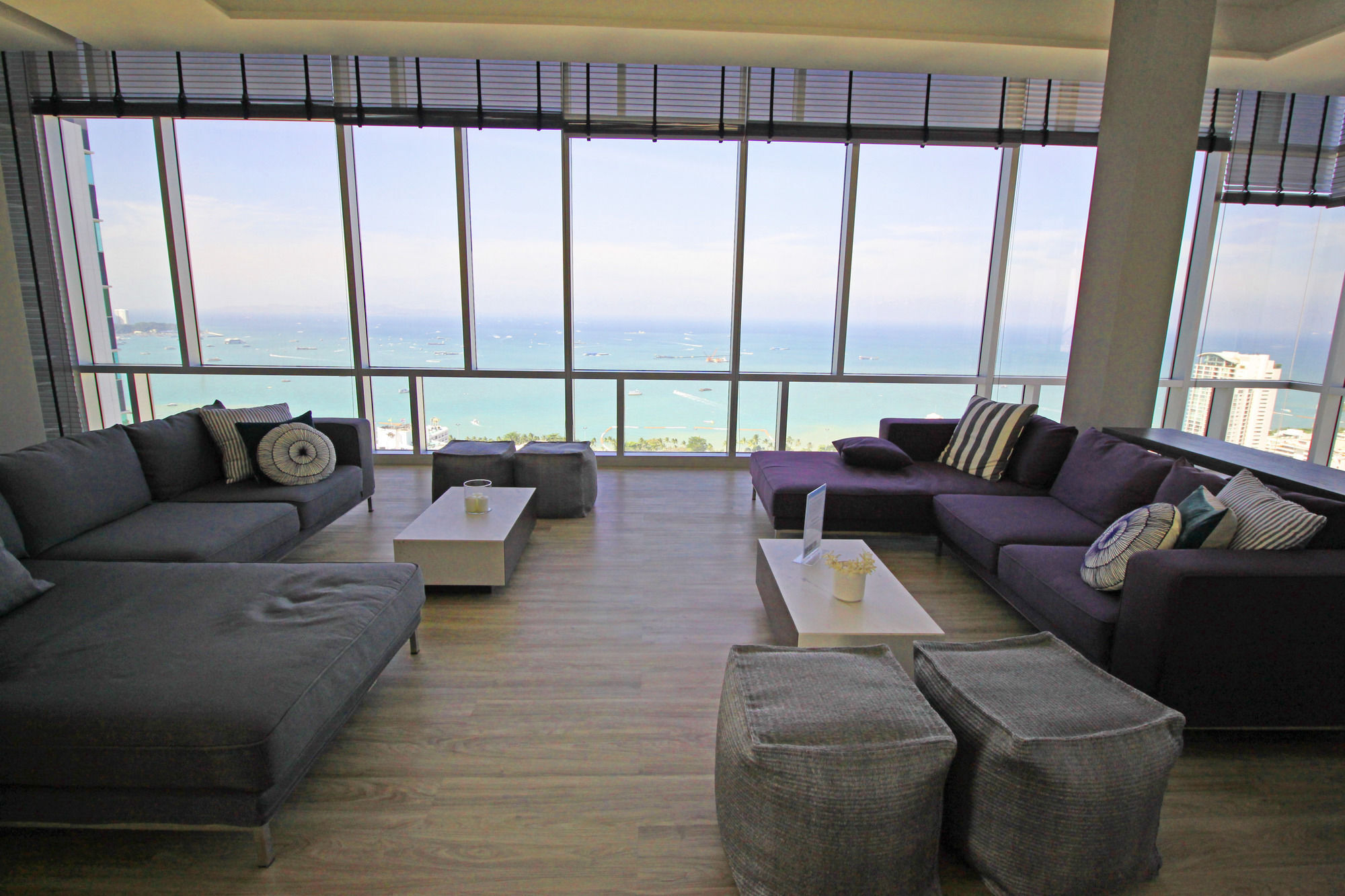 Centric Sea By Pattaya Holiday Bang Lamung Exterior foto